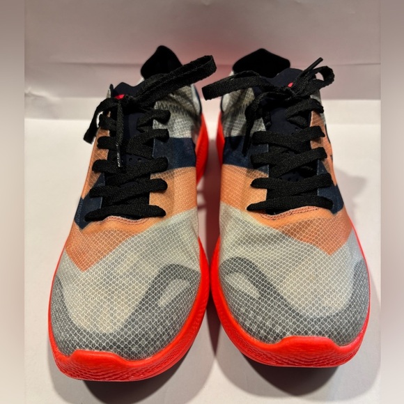 Men’s 7.5 Sketchers Razor Elite running shoe - Picture 3 of 5